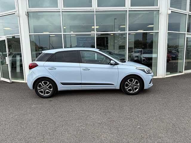 Hyundai i20 1.2 MPi Premium Nav 5dr
