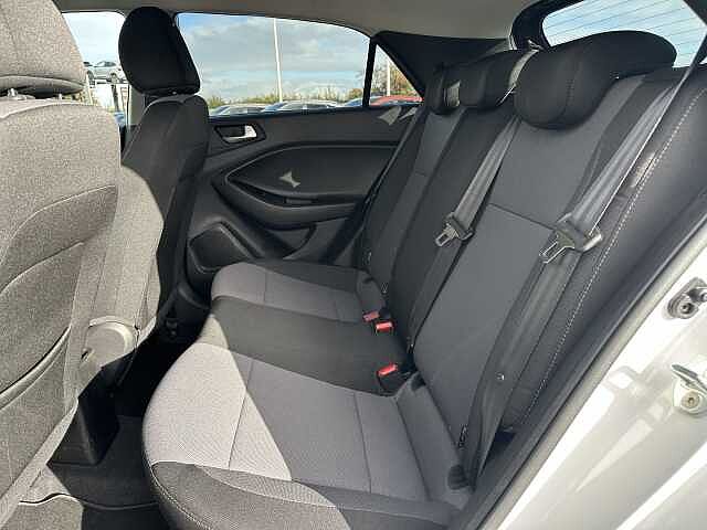 Hyundai i20 1.2 MPi Play 5dr
