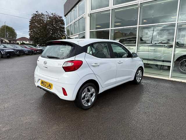 Hyundai i10 1.0 MPi SE Connect 5dr