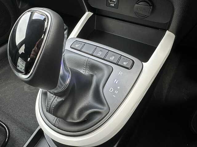 Hyundai i10 1.2 MPi Premium 5dr Auto