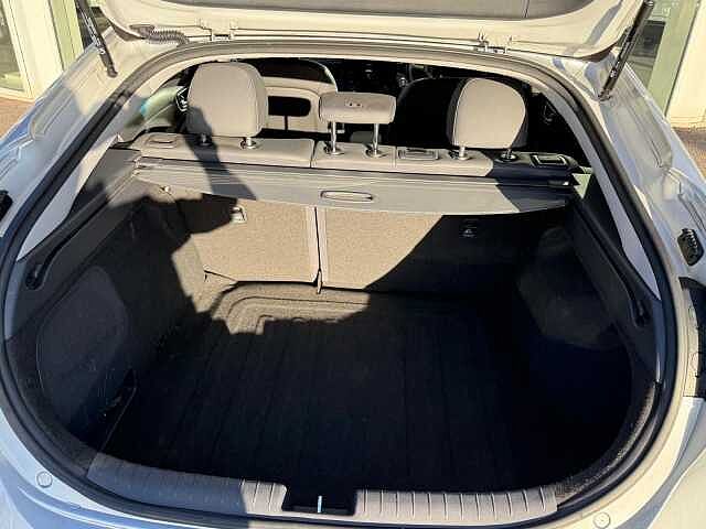 Hyundai IONIQ 1.6 GDi Hybrid Premium SE 5dr DCT