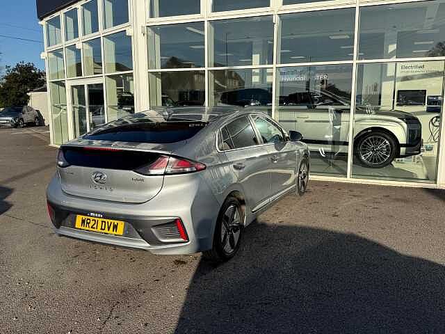 Hyundai IONIQ 1.6 GDi Hybrid Premium SE 5dr DCT