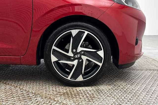 Hyundai i10 1.0 [63] Premium 5dr Auto [Nav]