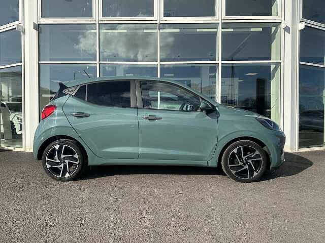 Hyundai i10 1.0 MPi Premium 5dr