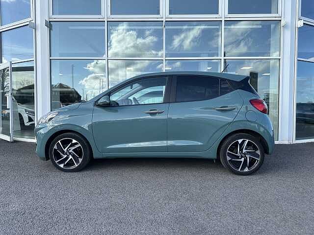 Hyundai i10 1.0 MPi Premium 5dr