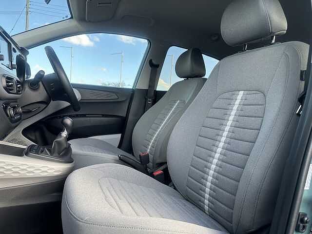 Hyundai i10 1.0 MPi Premium 5dr