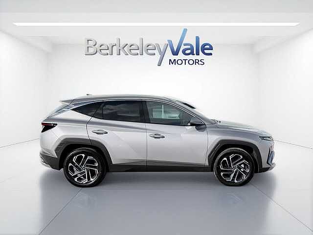 Hyundai TUCSON 1.6T 239 Hybrid Ultimate 5dr Auto Silver