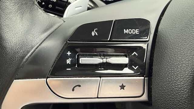 Hyundai TUCSON 1.6 TGDi Hybrid 230 Ultimate 5dr 2WD Auto Amazon Grey