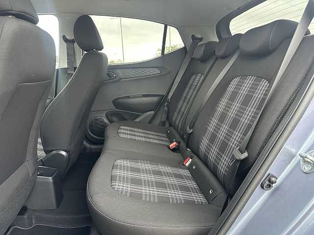 Hyundai i10 1.2 [79] Premium 5dr Auto [Nav]