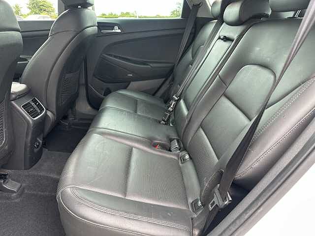 Hyundai TUCSON 1.6 CRDi Premium 5dr 2WD