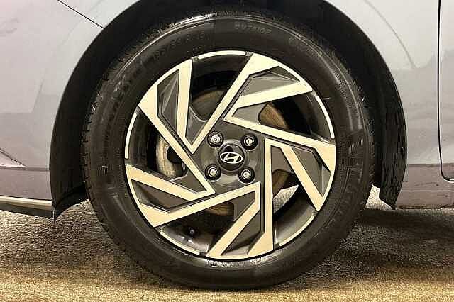 Hyundai i20 1.0T GDi Advance 5dr