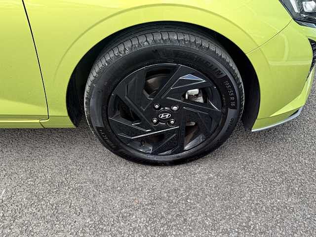 Hyundai i20 1.0T GDi 90 Black Line 5dr