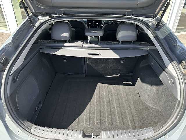 Hyundai IONIQ 1.6 GDi Hybrid Premium SE 5dr DCT