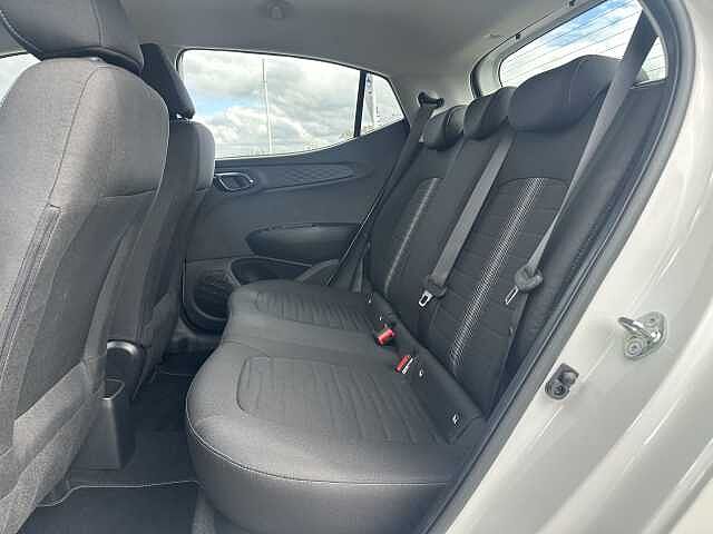 Hyundai i10 1.0 [63] Advance 5dr [Nav]